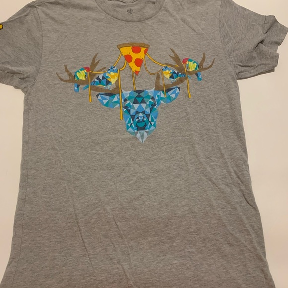 House of shroom small tee shirt. - Picture 2 of 3